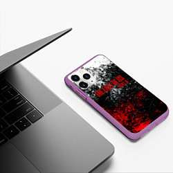 Чехол iPhone 11 Pro матовый The Last of Us брызги красок, цвет: 3D-фиолетовый — фото 2