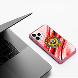 Чехол iPhone 11 Pro матовый СССР текстура броня, цвет: 3D-малиновый — фото 2