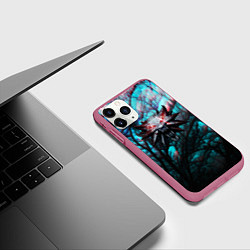 Чехол iPhone 11 Pro матовый The Witcher logo night, цвет: 3D-малиновый — фото 2