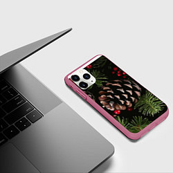 Чехол iPhone 11 Pro матовый Новый год шишки и клюква на ёлке, цвет: 3D-малиновый — фото 2