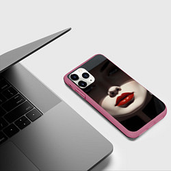 Чехол iPhone 11 Pro матовый Нуар алые губы, цвет: 3D-малиновый — фото 2
