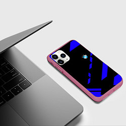 Чехол iPhone 11 Pro матовый BMW blue geometry, цвет: 3D-малиновый — фото 2