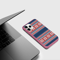 Чехол iPhone 11 Pro матовый Knitted Pattern, цвет: 3D-малиновый — фото 2