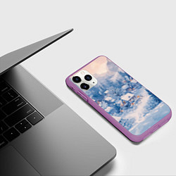 Чехол iPhone 11 Pro матовый Заснеженный город, цвет: 3D-фиолетовый — фото 2