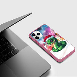 Чехол iPhone 11 Pro матовый Змейка в деревне - символ 2025, цвет: 3D-малиновый — фото 2