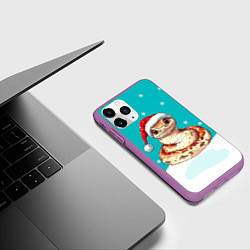 Чехол iPhone 11 Pro матовый Змейка новогодняя, цвет: 3D-фиолетовый — фото 2