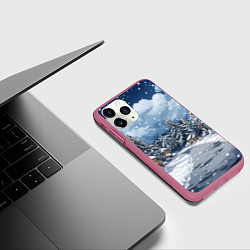 Чехол iPhone 11 Pro матовый Новогодняя дорога во двор, цвет: 3D-малиновый — фото 2