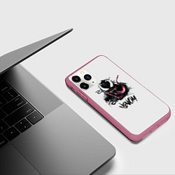 Чехол iPhone 11 Pro матовый Веном Симбиот, цвет: 3D-малиновый — фото 2