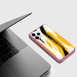 Чехол iPhone 11 Pro матовый Вертикальные чёрно-белые линии на жёлтом фоне, цвет: 3D-малиновый — фото 2