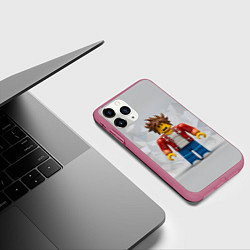 Чехол iPhone 11 Pro матовый Роблокс на сером фоне, цвет: 3D-малиновый — фото 2