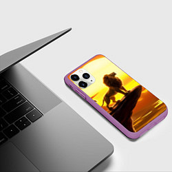 Чехол iPhone 11 Pro матовый Лев на закате на горе, цвет: 3D-фиолетовый — фото 2