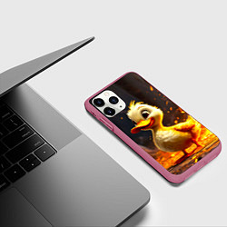 Чехол iPhone 11 Pro матовый Утенок в огне, цвет: 3D-малиновый — фото 2