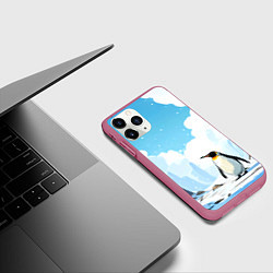 Чехол iPhone 11 Pro матовый Пингвин в Антарктиде, цвет: 3D-малиновый — фото 2