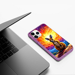 Чехол iPhone 11 Pro матовый Кенгуру в космосе, цвет: 3D-фиолетовый — фото 2