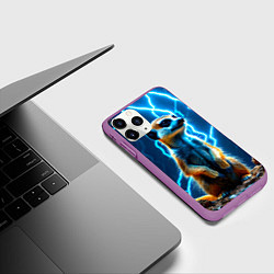 Чехол iPhone 11 Pro матовый Сурикат в разрядах молний, цвет: 3D-фиолетовый — фото 2
