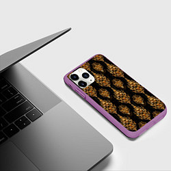 Чехол iPhone 11 Pro матовый Тайский золотой орнамент, цвет: 3D-фиолетовый — фото 2