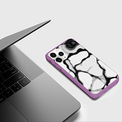 Чехол iPhone 11 Pro матовый Чёрные абстрактные полосы на белом фоне, цвет: 3D-фиолетовый — фото 2
