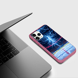 Чехол iPhone 11 Pro матовый Удар молнии в хоккейную площадку, цвет: 3D-малиновый — фото 2
