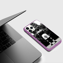 Чехол iPhone 11 Pro матовый Мухаммед Али в черном дыму, цвет: 3D-фиолетовый — фото 2
