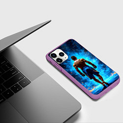 Чехол iPhone 11 Pro матовый Кикбоксер в огне, цвет: 3D-фиолетовый — фото 2