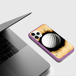 Чехол iPhone 11 Pro матовый Мяч для гольфа на бежевом, цвет: 3D-фиолетовый — фото 2