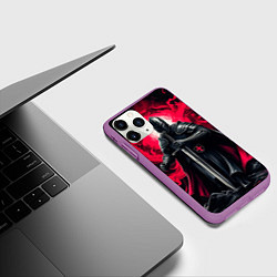 Чехол iPhone 11 Pro матовый Рыцарь-крестоносец ордена красной звезды, цвет: 3D-фиолетовый — фото 2