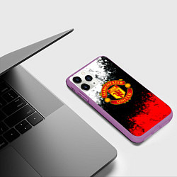 Чехол iPhone 11 Pro матовый Манчестер Юнайтед краски всплеск, цвет: 3D-фиолетовый — фото 2