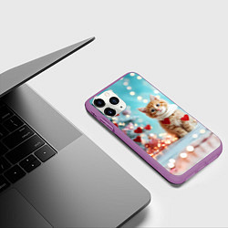 Чехол iPhone 11 Pro матовый Милый рыжий котенок - Новый год, цвет: 3D-фиолетовый — фото 2