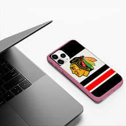 Чехол iPhone 11 Pro матовый Chicago Blackhawks, цвет: 3D-малиновый — фото 2