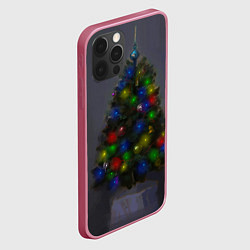 Чехол для iPhone 12 Pro Max Огни на новогодней елке, цвет: 3D-малиновый — фото 2