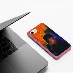 Чехол iPhone 7/8 матовый Виктор Цой в ночи, цвет: 3D-малиновый — фото 2
