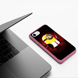 Чехол iPhone 7/8 матовый Minion Hitman, цвет: 3D-малиновый — фото 2