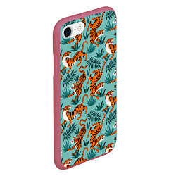 Чехол iPhone 7/8 матовый Рычащие Тигры Паттерн, цвет: 3D-малиновый — фото 2