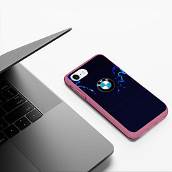 Чехол iPhone 7/8 матовый BMW разряд молнии, цвет: 3D-малиновый — фото 2