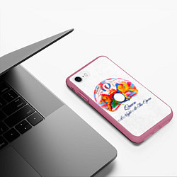 Чехол iPhone 7/8 матовый A Night at the Opera - Queen, цвет: 3D-малиновый — фото 2
