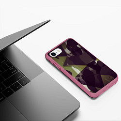 Чехол iPhone 7/8 матовый БРОНИРОВАННЫЙ ЛЕСНОЙ КАМУФЛЯЖ, цвет: 3D-малиновый — фото 2