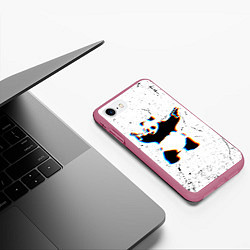 Чехол iPhone 7/8 матовый Banksy Panda with guns Бэнкси, цвет: 3D-малиновый — фото 2