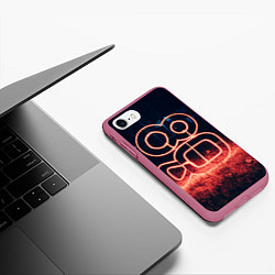 Чехол iPhone 7/8 матовый Неоновая камера во тьме, цвет: 3D-малиновый — фото 2