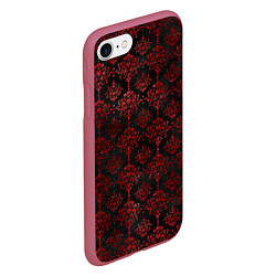 Чехол iPhone 7/8 матовый Красные классические узоры на черном фоне, цвет: 3D-малиновый — фото 2