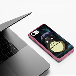 Чехол iPhone 7/8 матовый Totoro in rain forest, цвет: 3D-малиновый — фото 2