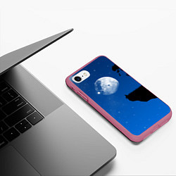 Чехол iPhone 7/8 матовый На краю пропасти под луной, цвет: 3D-малиновый — фото 2