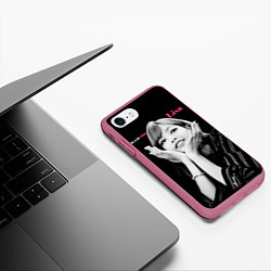 Чехол iPhone 7/8 матовый Blackpink Lisa gesture of love, цвет: 3D-малиновый — фото 2