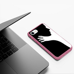 Чехол iPhone 7/8 матовый Чёрно-белый рисунок, цвет: 3D-малиновый — фото 2