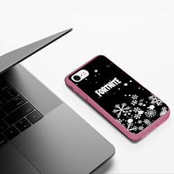 Чехол iPhone 7/8 матовый Fortnite новый год паттерн, цвет: 3D-малиновый — фото 2