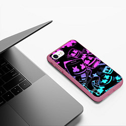 Чехол iPhone 7/8 матовый Marshmello neon pattern, цвет: 3D-малиновый — фото 2