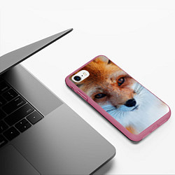 Чехол iPhone 7/8 матовый Взгляд лисы, цвет: 3D-малиновый — фото 2