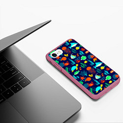 Чехол iPhone 7/8 матовый Аква мир, цвет: 3D-малиновый — фото 2