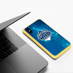 Чехол iPhone XS Max матовый Doctor Who, цвет: 3D-желтый — фото 2