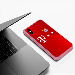 Чехол iPhone XS Max матовый FC Bayern Munchen, цвет: 3D-малиновый — фото 2