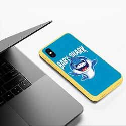Чехол iPhone XS Max матовый Baby Shark, цвет: 3D-желтый — фото 2